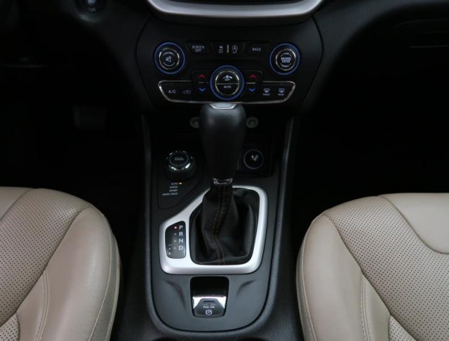 Jeep Cherokee  2.2 MultiJet 