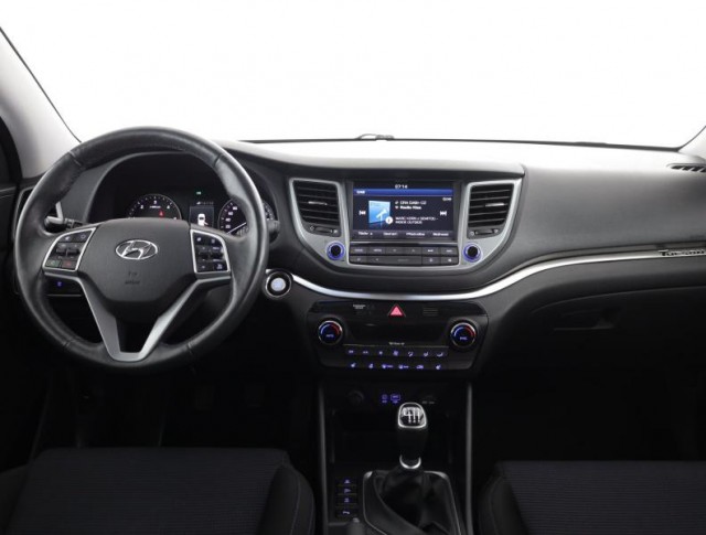 Hyundai Tucson  2.0 CRDi 