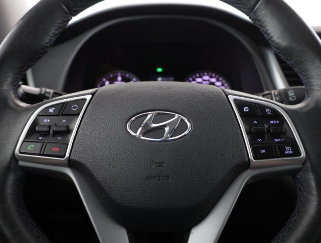 Hyundai Tucson  2.0 CRDi 