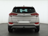Hyundai Tucson  2.0 CRDi 