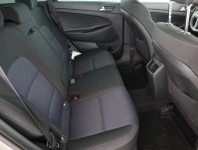 Hyundai Tucson  2.0 CRDi 