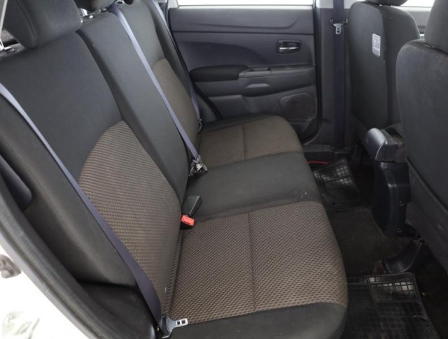 Mitsubishi ASX  1.6 MIVEC 