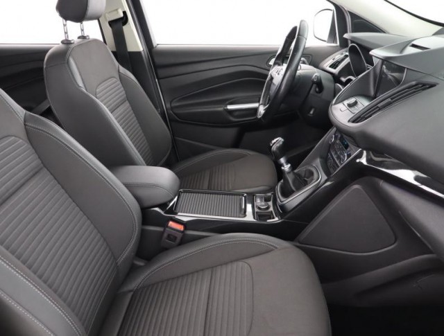 Ford Kuga  1.5 EcoBoost Trend