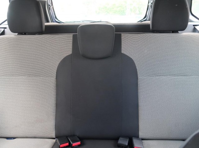 Dacia Duster  1.6 16V Access