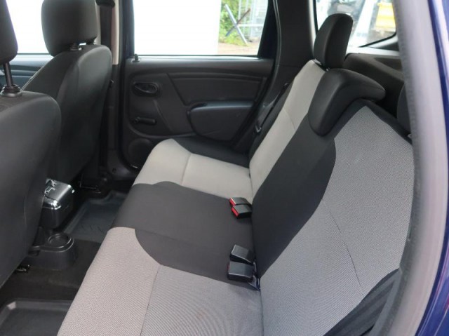 Dacia Duster  1.6 16V Access