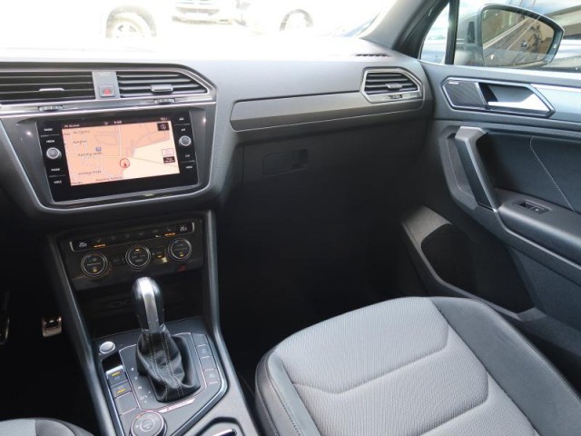Volkswagen Tiguan  2.0 TDI R-Line