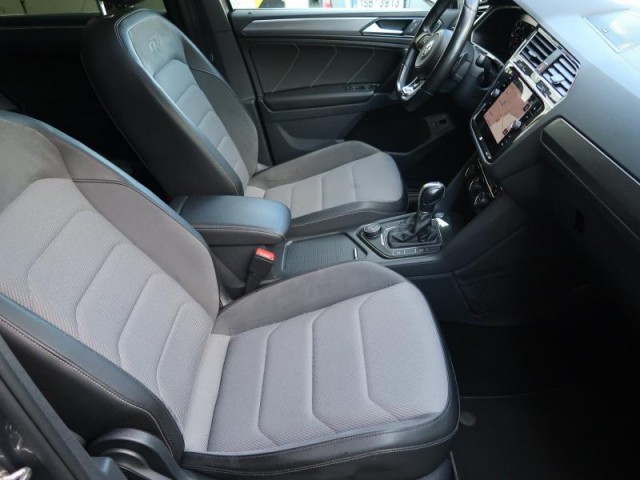 Volkswagen Tiguan  2.0 TDI R-Line