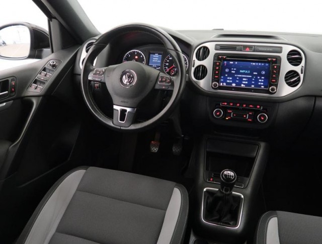 Volkswagen Tiguan  2.0 TDI 