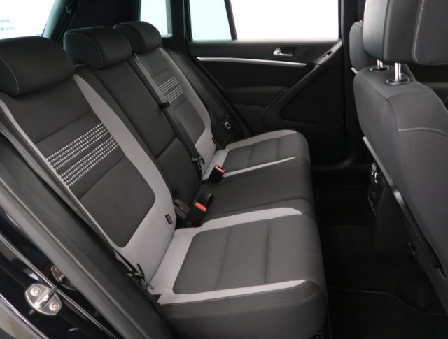 Volkswagen Tiguan  2.0 TDI 