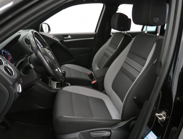 Volkswagen Tiguan  2.0 TDI 