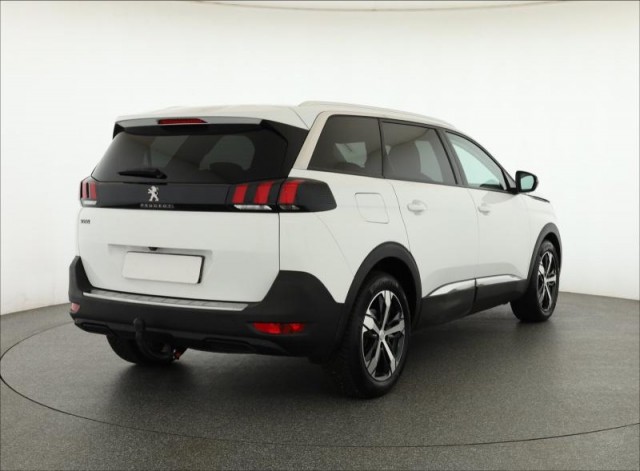 Peugeot 5008  PureTech 130 