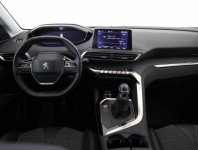 Peugeot 5008  PureTech 130 