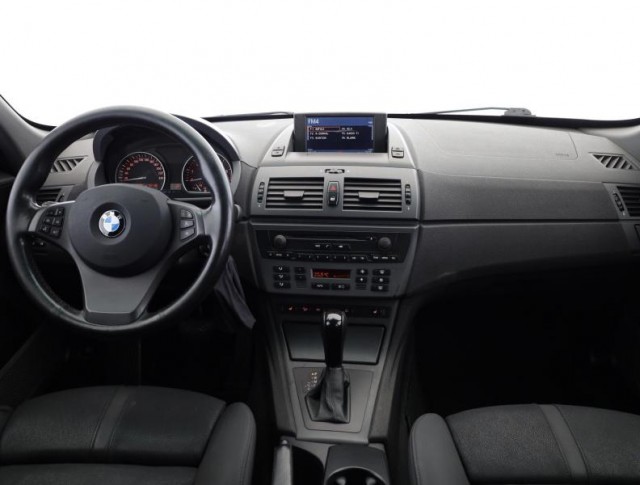 BMW X3  2.5i 