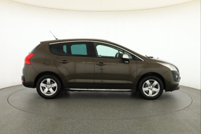 Peugeot 3008  1.6 THP 