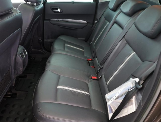 Peugeot 3008  1.6 THP 