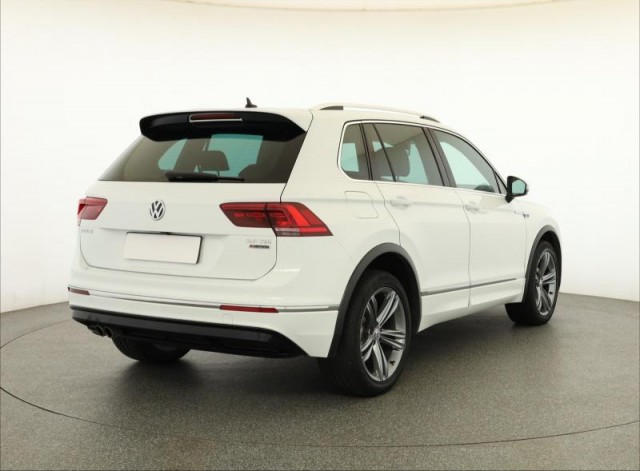 Volkswagen Tiguan  2.0 TDI R-Line
