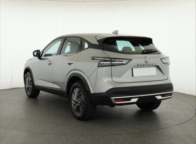 Nissan Qashqai  1.3 DIG-T MHEV 
