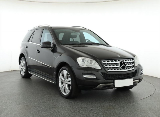 Mercedes-Benz ML  ML 300 CDI 