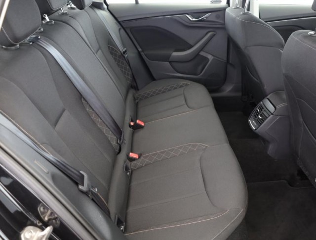 Škoda Kamiq  1.0 TSI 