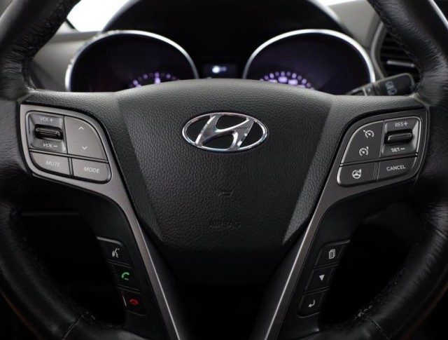 Hyundai Santa Fe  2.2 CRDi 