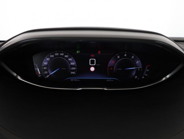 Peugeot 5008  PureTech 130 