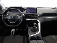 Peugeot 5008  PureTech 130 