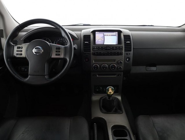 Nissan Pathfinder  2.5 dCi 