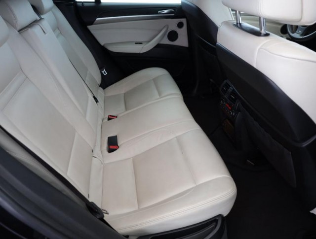 BMW X6  xDrive40d 