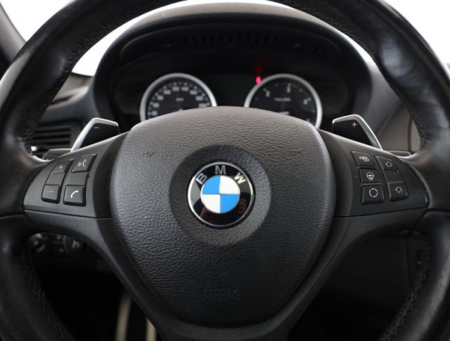 BMW X6  xDrive40d 