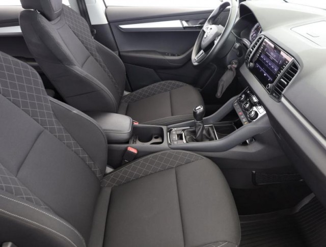 Škoda Karoq  1.0 TSI Ambition Plus