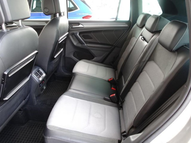 Volkswagen Tiguan  2.0 TSI R-Line