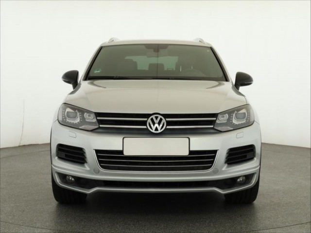 Volkswagen Touareg  3.0 TDI 