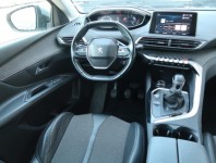 Peugeot 3008  2.0 BlueHDi Allure Pack