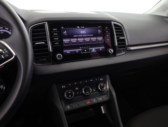Škoda Karoq  1.0 TSI Ambition