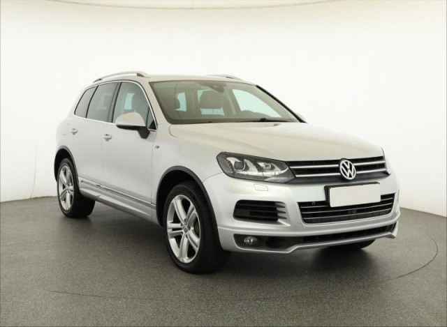Volkswagen Touareg  3.0 TDI R-Line