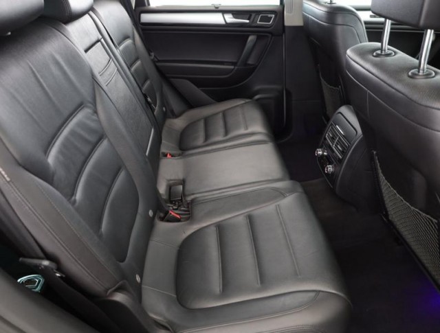 Volkswagen Touareg  3.0 TDI R-Line