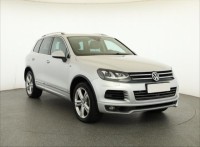 Volkswagen Touareg  3.0 TDI R-Line