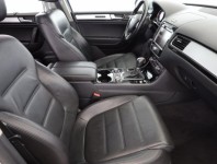 Volkswagen Touareg  3.0 TDI R-Line