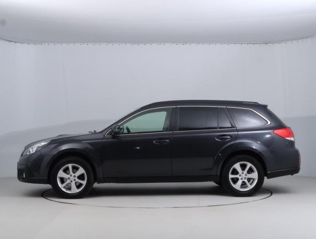 Subaru Outback  2.5 i 