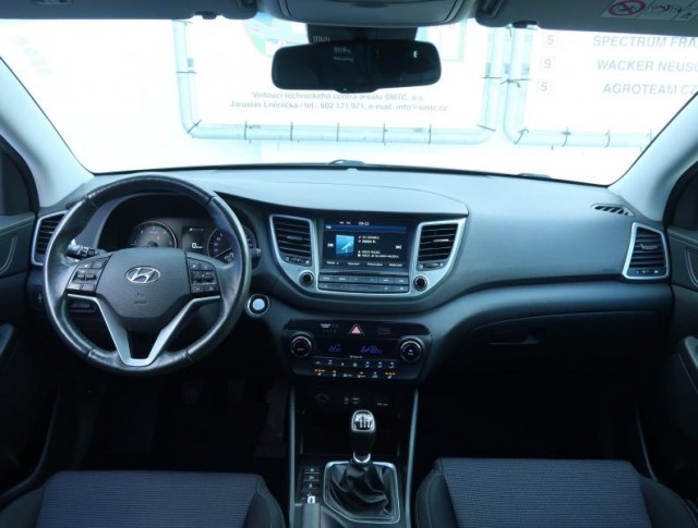 Hyundai Tucson  2.0 CRDi 
