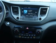 Hyundai Tucson  2.0 CRDi 