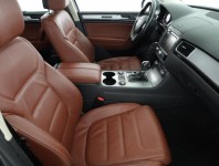 Volkswagen Touareg  3.0 TDI 