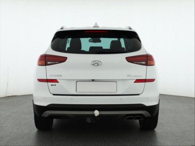 Hyundai Tucson  1.6 T-GDI Trikolor