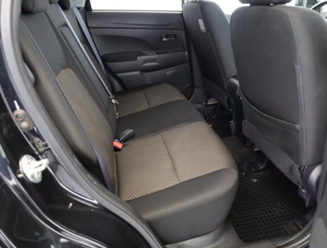 Mitsubishi ASX  2.2 DI-D 