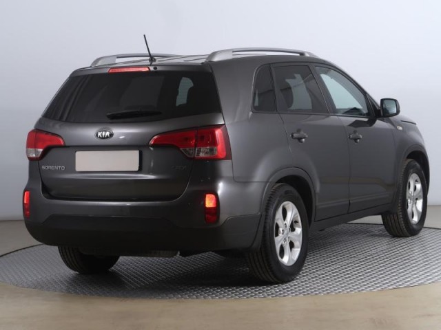 Kia Sorento  2.2 CRDi 