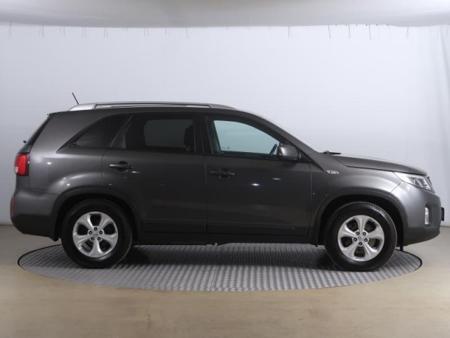 Kia Sorento  2.2 CRDi 
