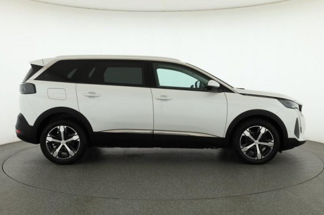Peugeot 5008  1.5 BlueHDi Allure