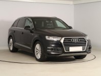 Audi Q7  3.0 TDI S-Line