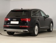Audi Q7  3.0 TDI S-Line
