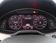 Audi Q7  3.0 TDI S-Line